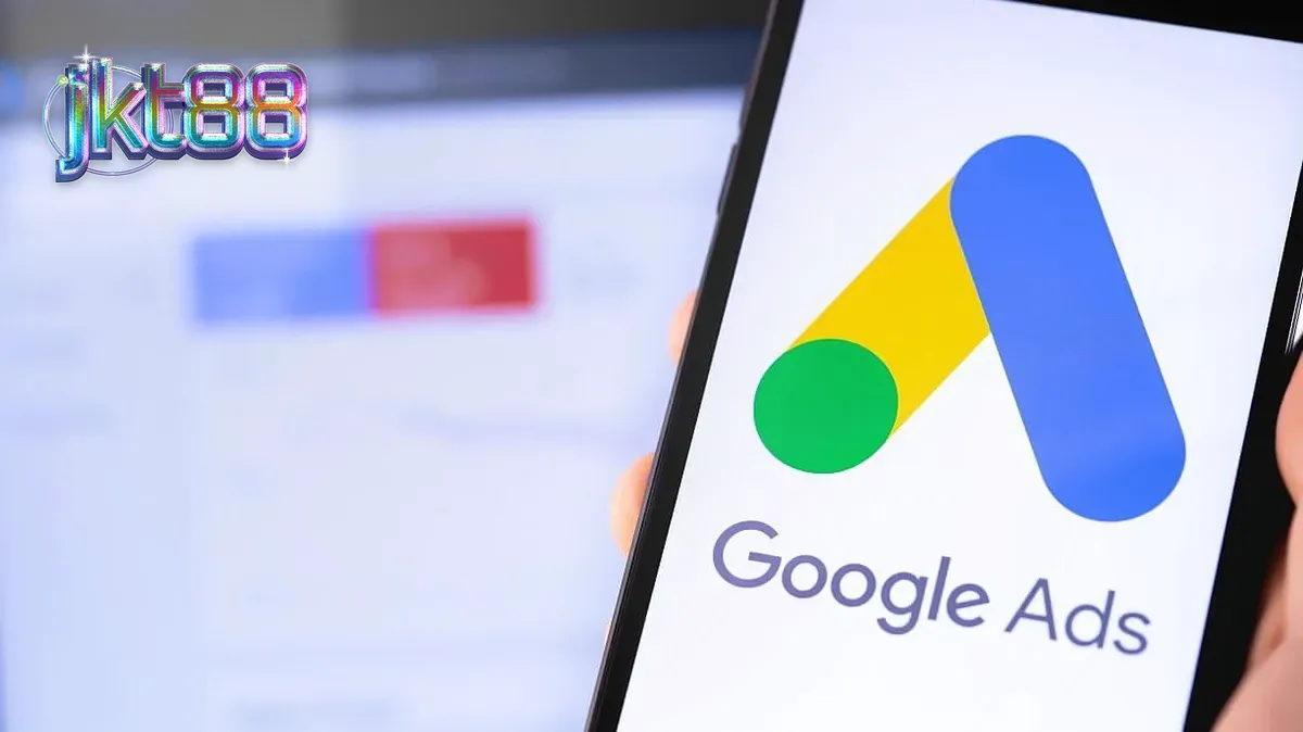 Tampilan layar perangkat mobile yang menampilkan berbagai ikon permainan slot populer.